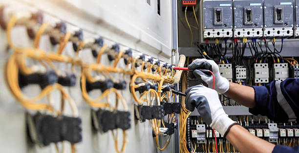Professional Electrician technician working in New Providence, NJ